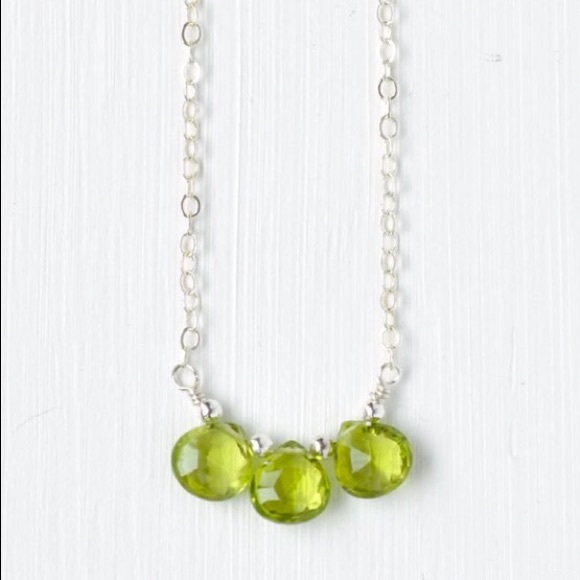Natural Peridot Stone Pendant - Picture 3 of 4